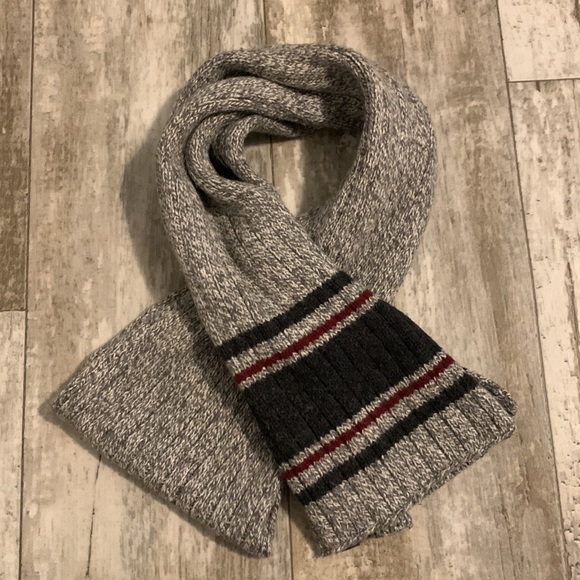 Eddie Bauer knit scarf - Picture 1 of 7